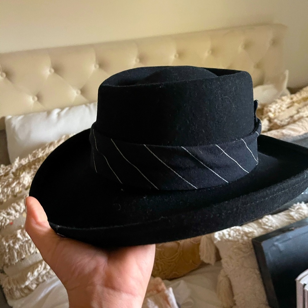 Gigi Pip hat